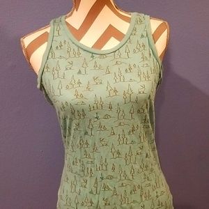 Columbia lightweight tank top camping outdoors